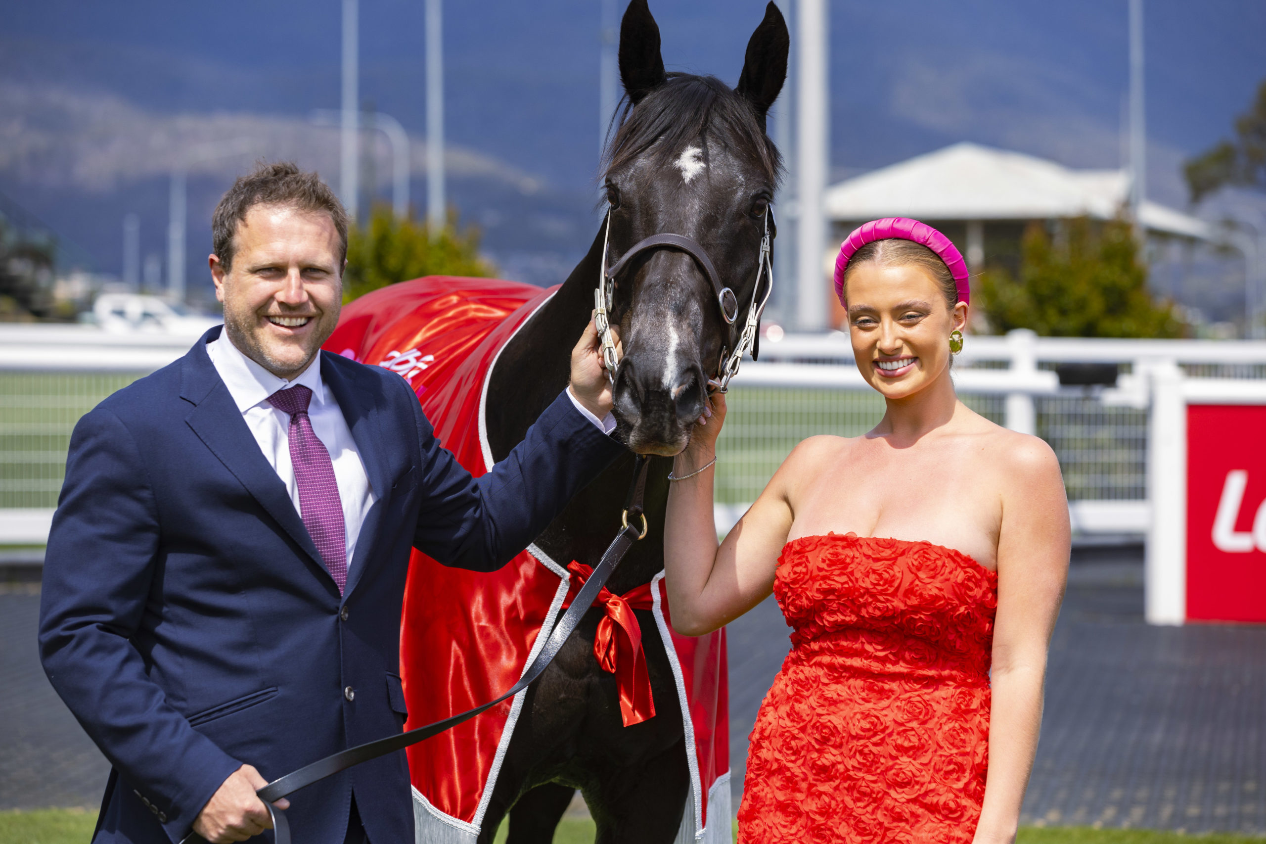 23/24 Ladbrokes Summer Racing Festival launched
